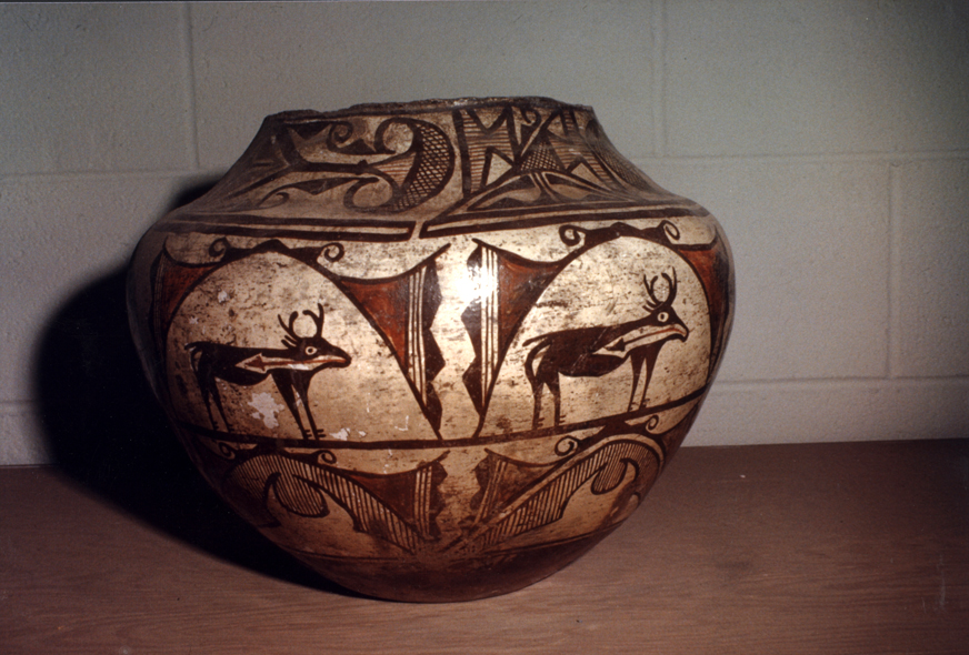 03-zuni-pottery-bowl