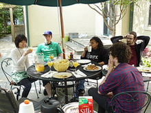 KWH staffers eating brunch on Hey Day 2008